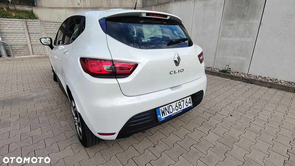 Renault Clio 1.2 16V Alize - 21