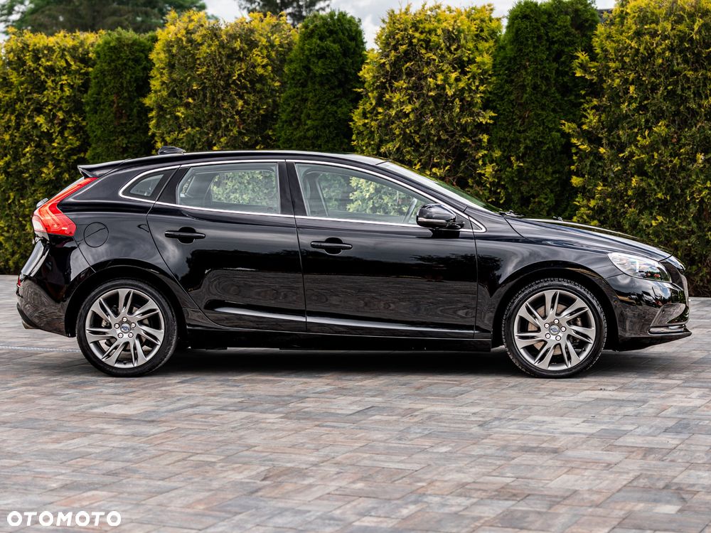 Volvo V40 D3 Geartronic R Design - 5