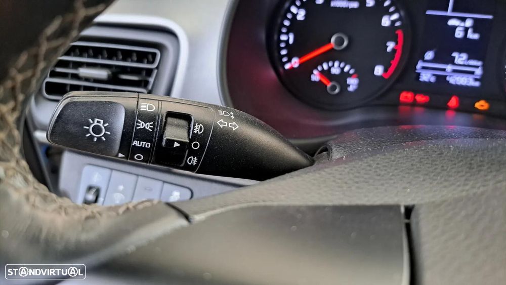 Kia Stonic 1.2 Dynamic - 19