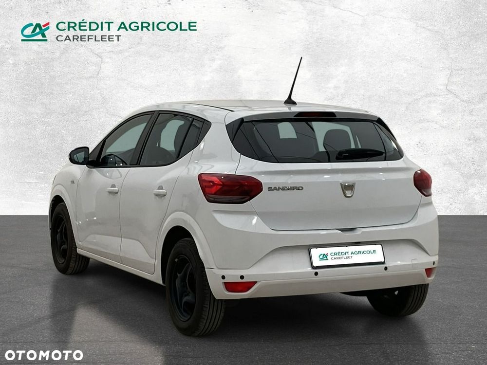 Dacia Sandero - 8
