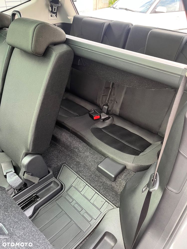 Nissan Qashqai+2 2.0 4x4 CVT tekna - 32