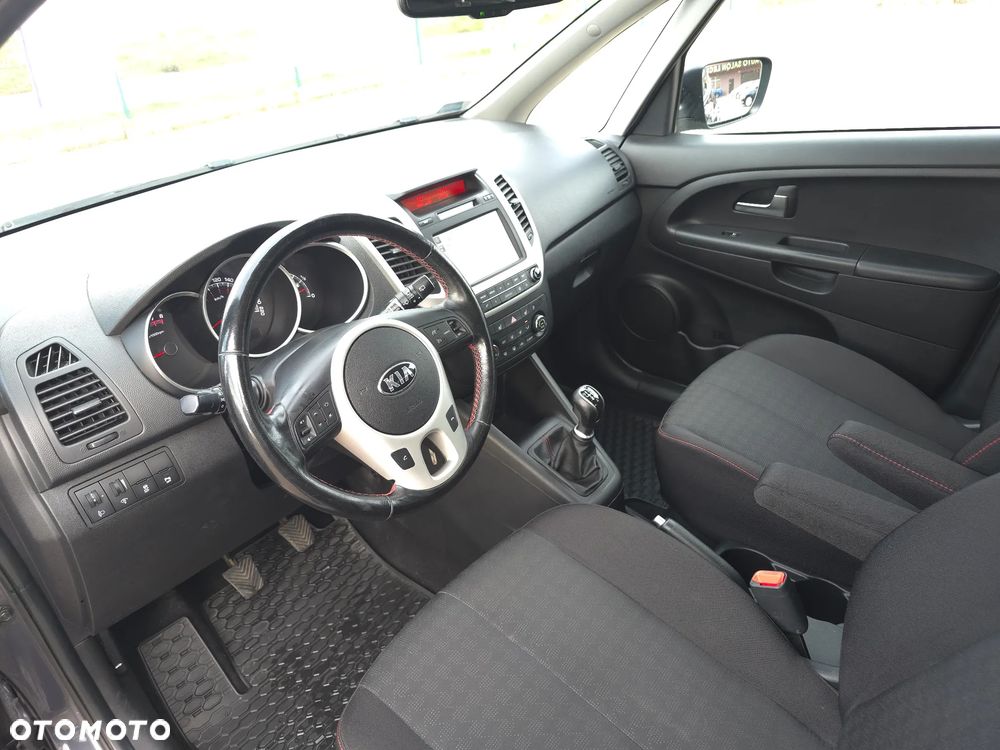 Kia Venga 1.6 L - 19