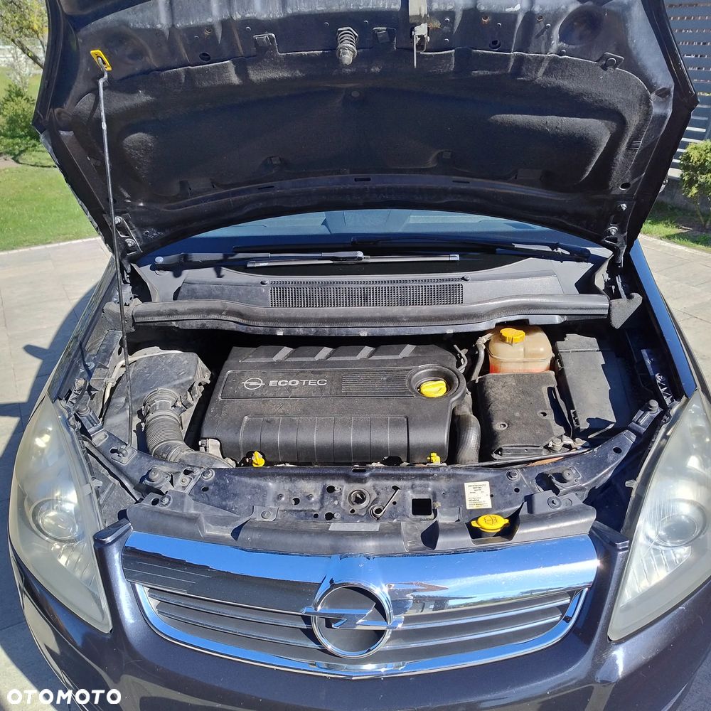 Opel Zafira 1.9 CDTI Cosmo - 9