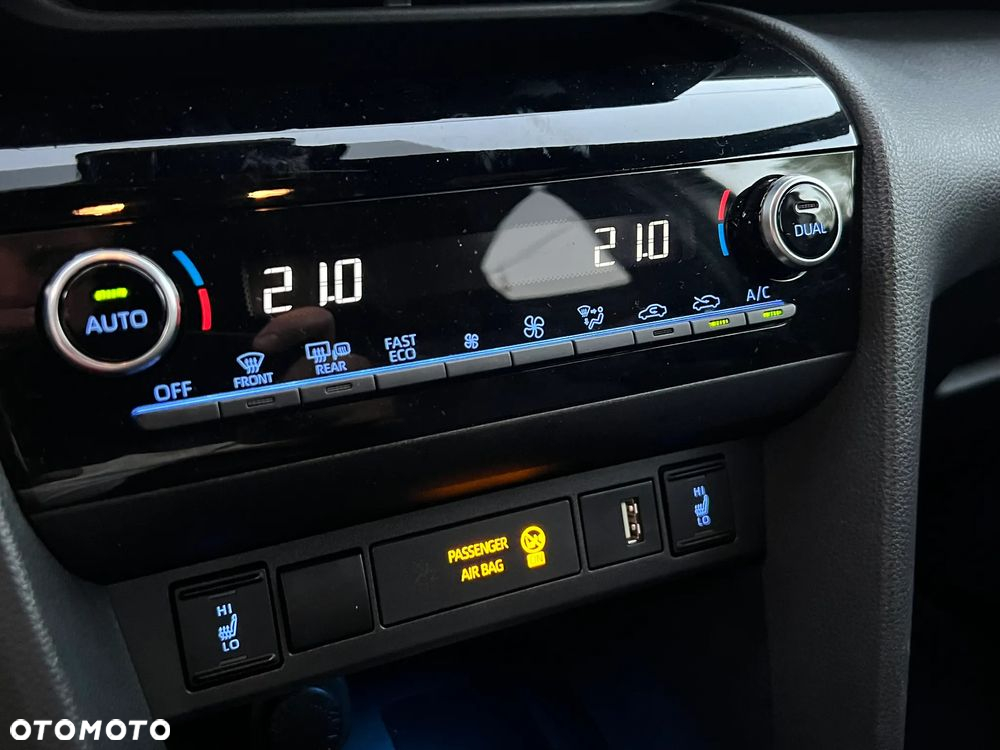 Toyota Yaris Cross Hybrid 1.5 Premiere Edition - 27