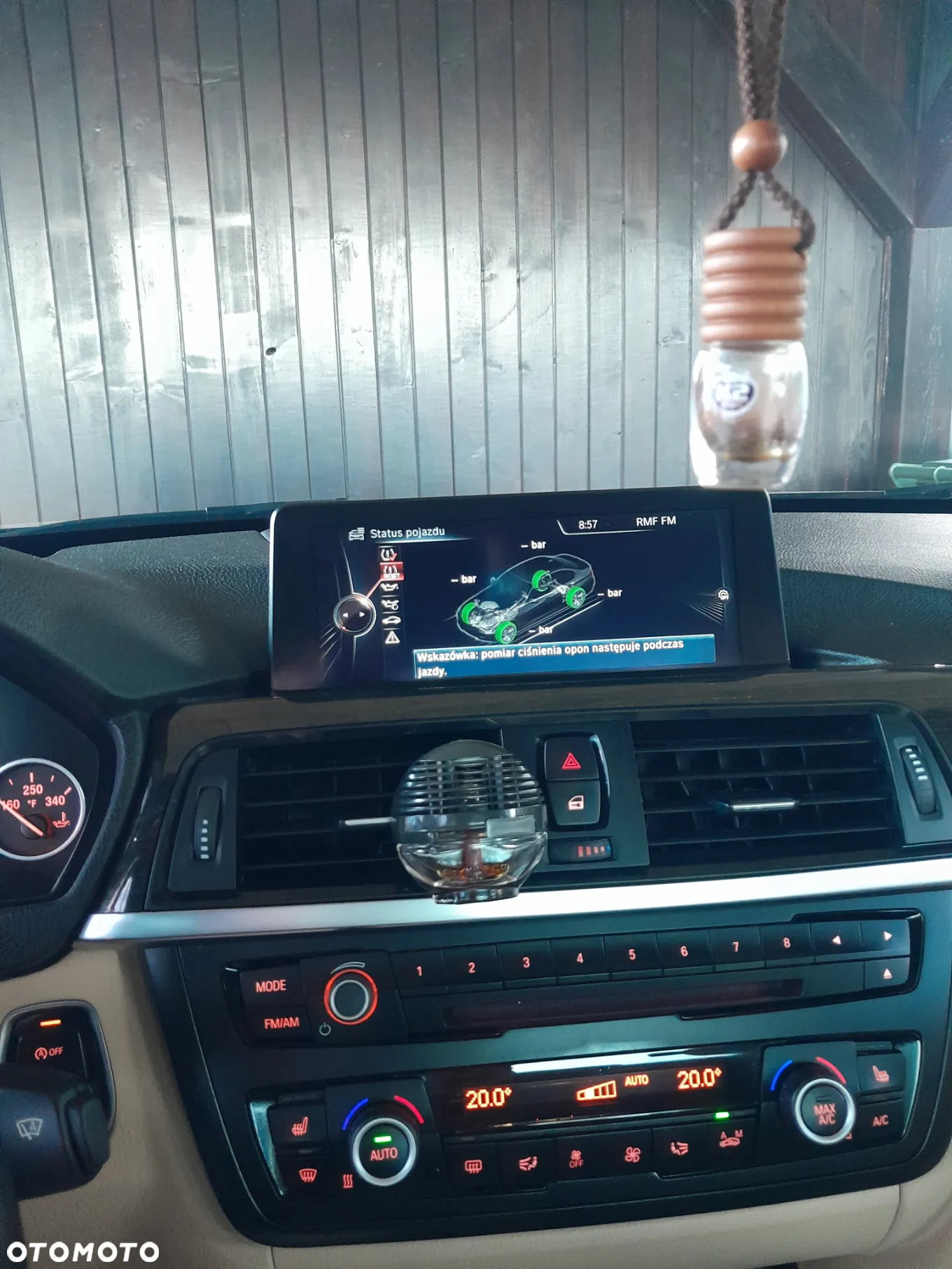 BMW Seria 3 328i - 12