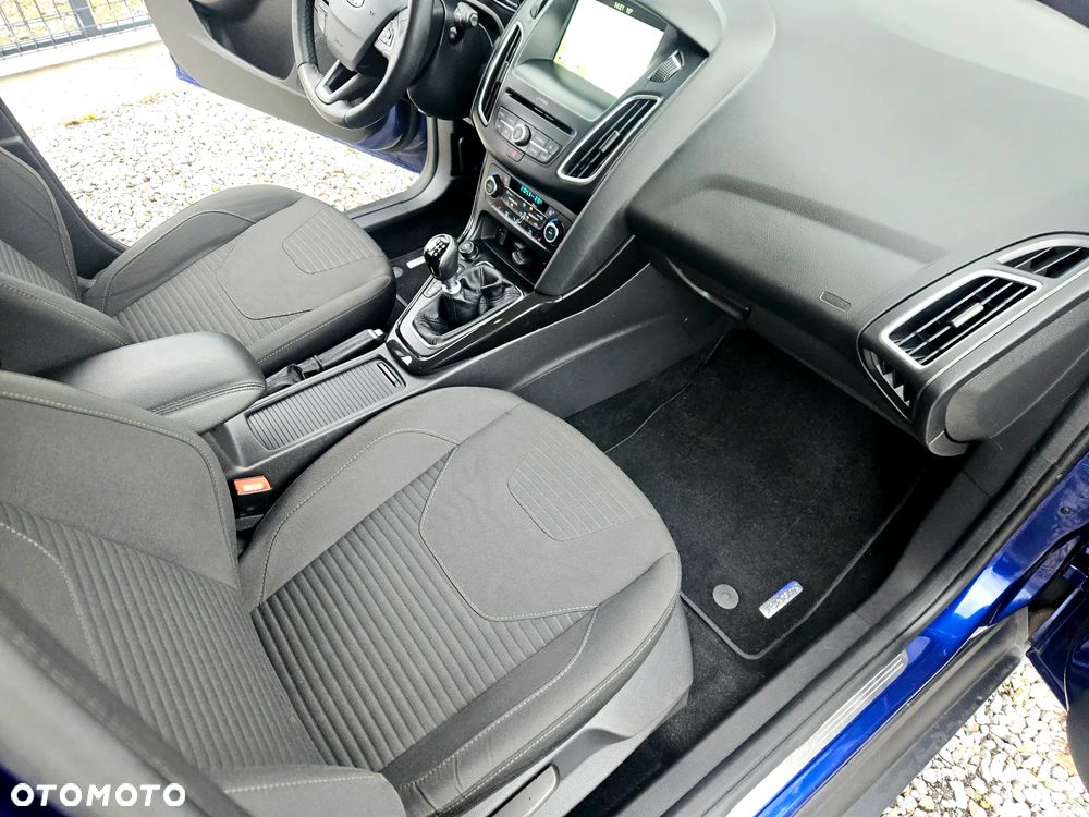 Ford Focus 1.5 TDCi Titanium - 20