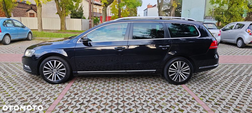 Volkswagen Passat Variant 2.0 TDI DSG BlueMotion Technology Comfortline - 19