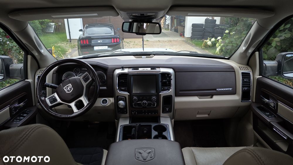 Dodge RAM - 6