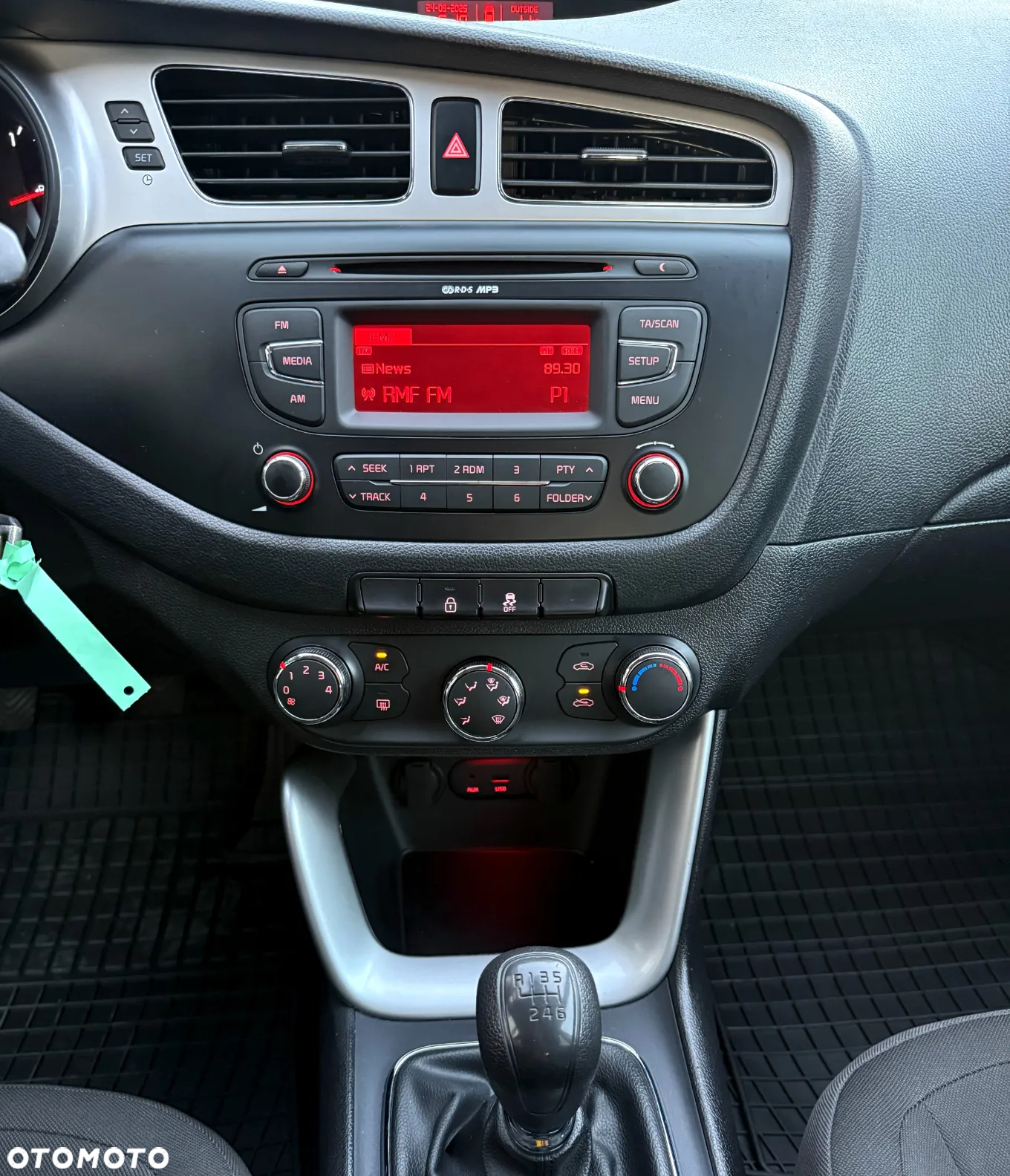 Kia Ceed 1.4 CVVT Attract Plus - 11