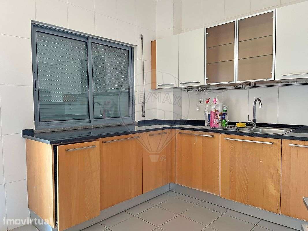 Apartamento T2 para arrendamento - Grande imagem: 3/16
