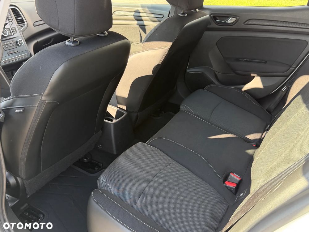 Renault Megane 1.3 TCe FAP Life - 19