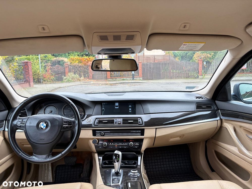 BMW Seria 5 520d Luxury Line - 8