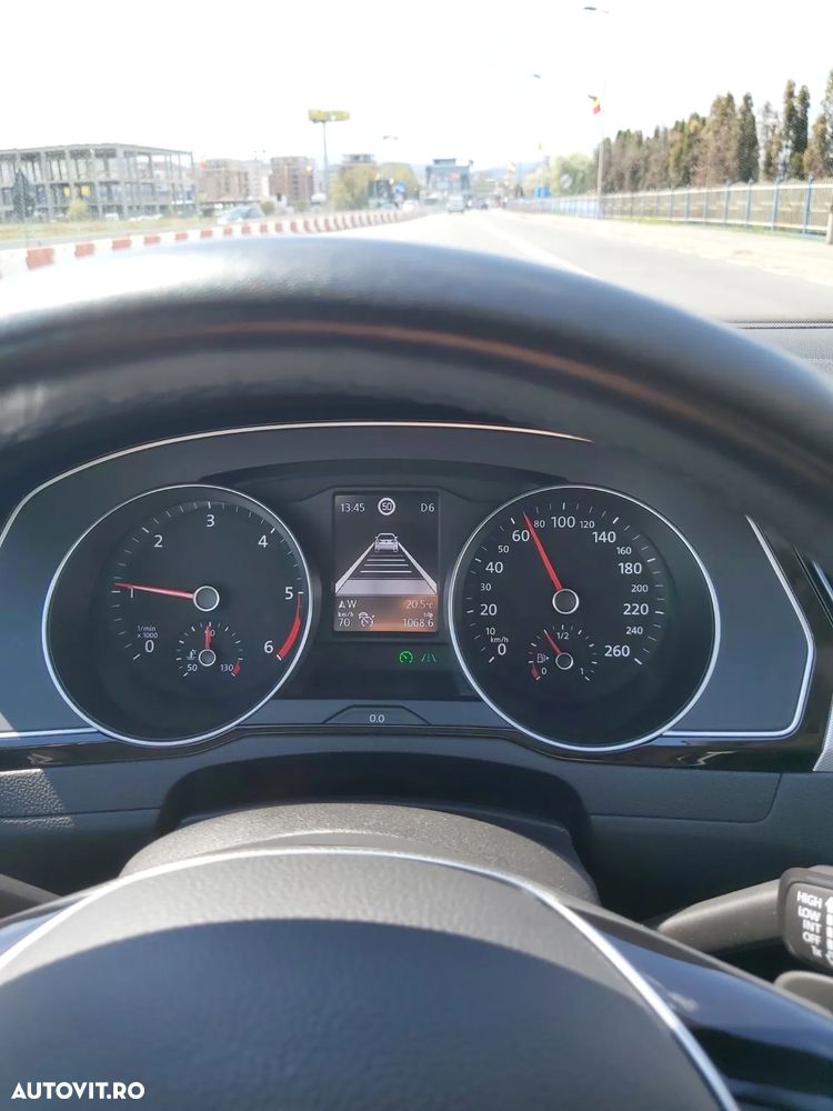 Volkswagen Passat Variant 2.0 TDI DSG (BlueMotion Technology) Comfortline - 8