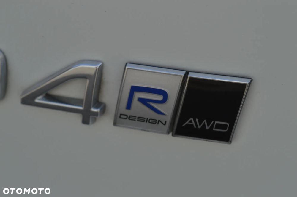 Volvo XC 40 D4 AWD Geartronic R-Design - 12