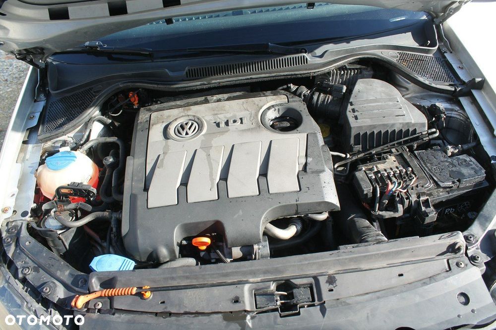 Volkswagen Polo - 13