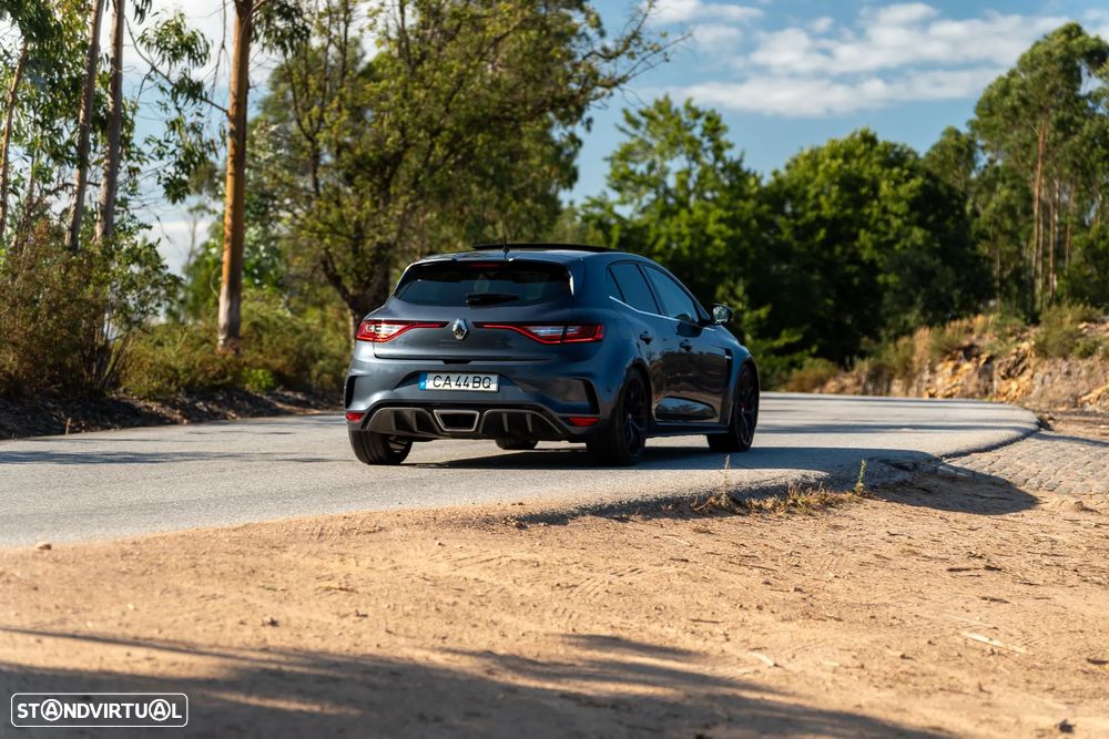 Renault Mégane TCe 300 GPF R.S. TROPHY - 39
