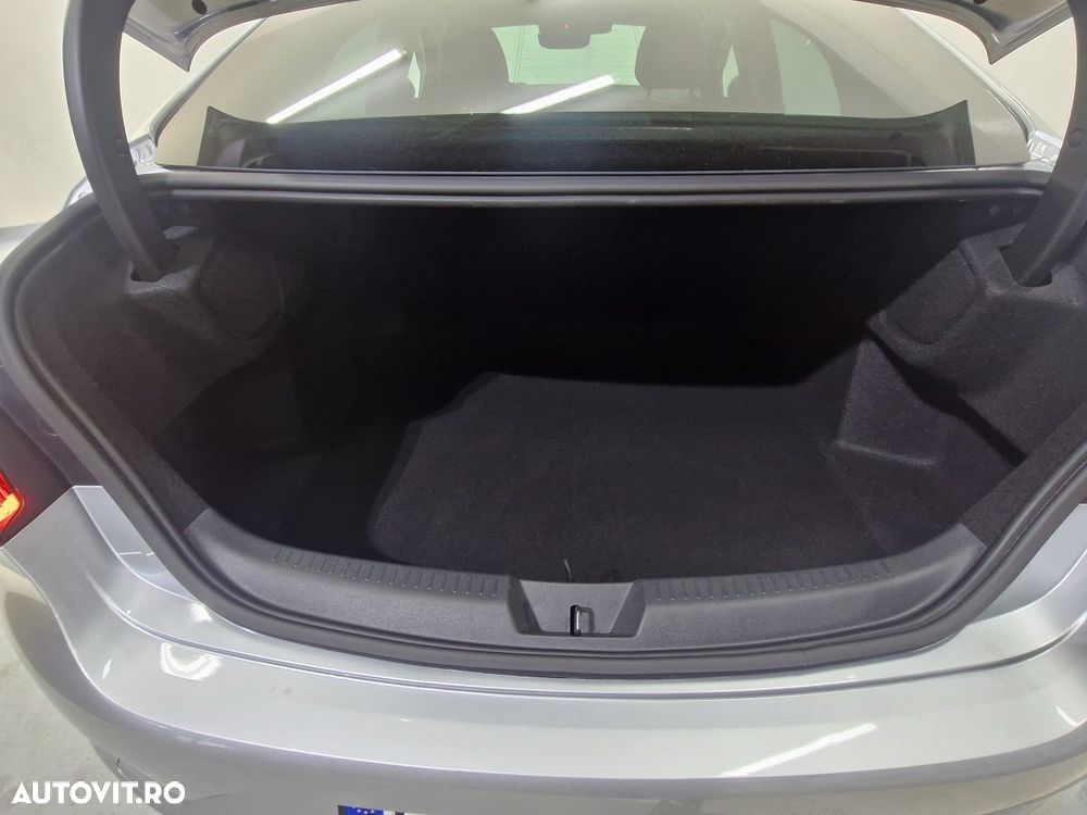 Renault Megane 2025 photo 5