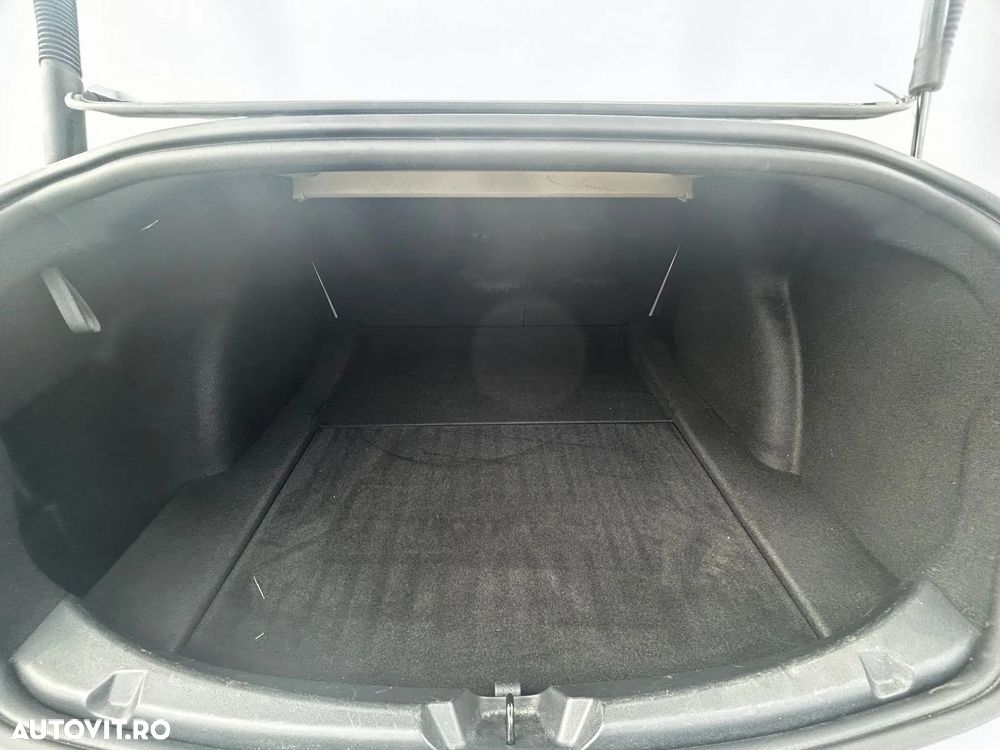 Tesla Model 3 Langstreckenbatterie Allradantrieb Dual Motor - 15
