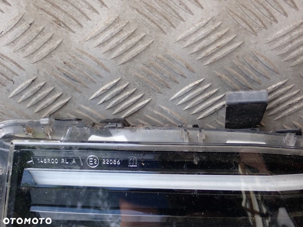 ŚWIATŁA DO JAZDY DZIENNEJ LEWE / PRAWE  PEUGEOT 2008 II LIFT 9850423580 / 980436380 - 13