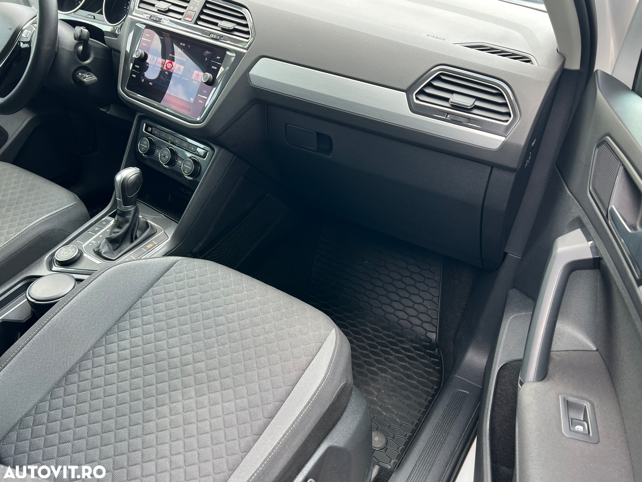 Volkswagen Tiguan 2.0 TDI DPF DSG Comfortline - 27