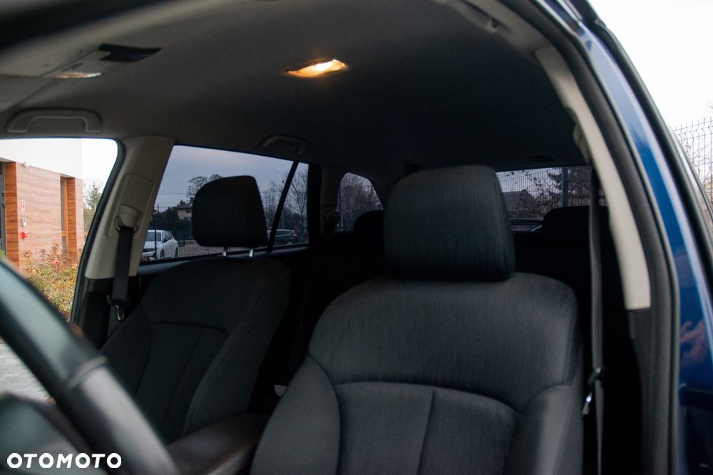 Subaru Legacy 2.0i Trend - 16