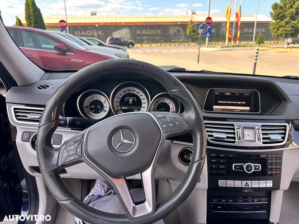 Mercedes-Benz E 250 BlueTEC 4MATIC - 13