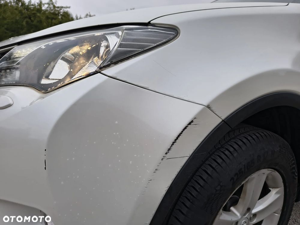 Toyota RAV4 - 12