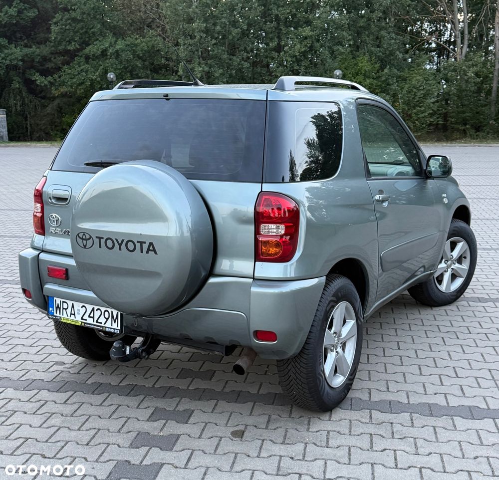 Toyota RAV4 - 13