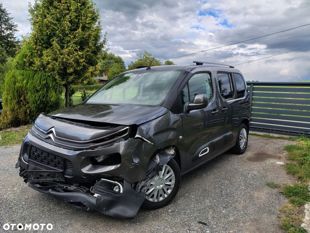 Citroën Berlingo XL PureTech 110 LIVE - 11