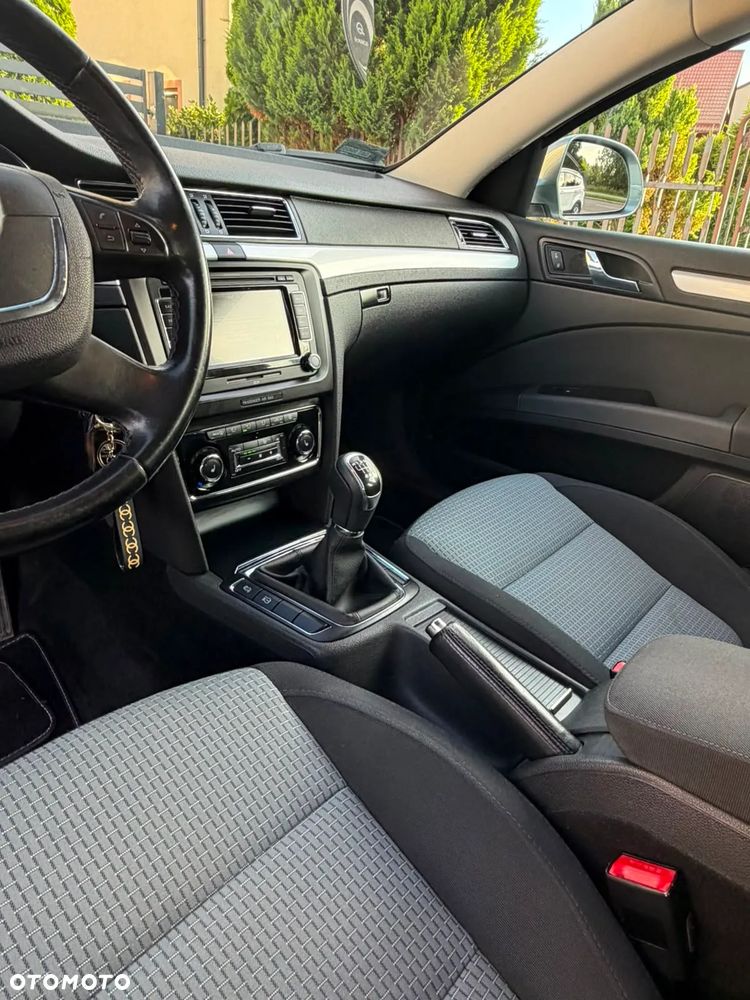 Skoda Superb 2.0 TDI L&K - 7