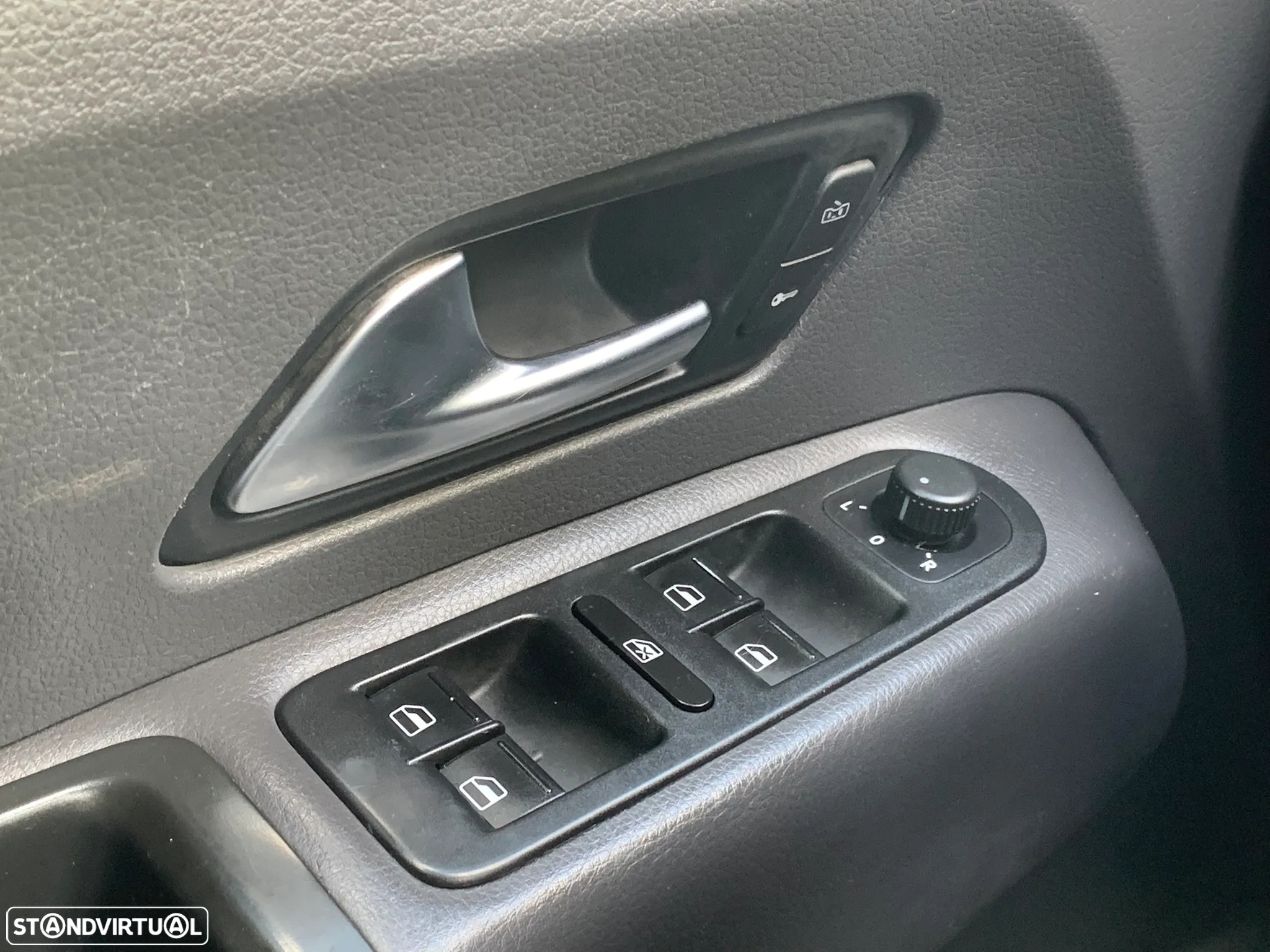 VW Amarok 2.0 BiTDI 4MOTION Highline - 18