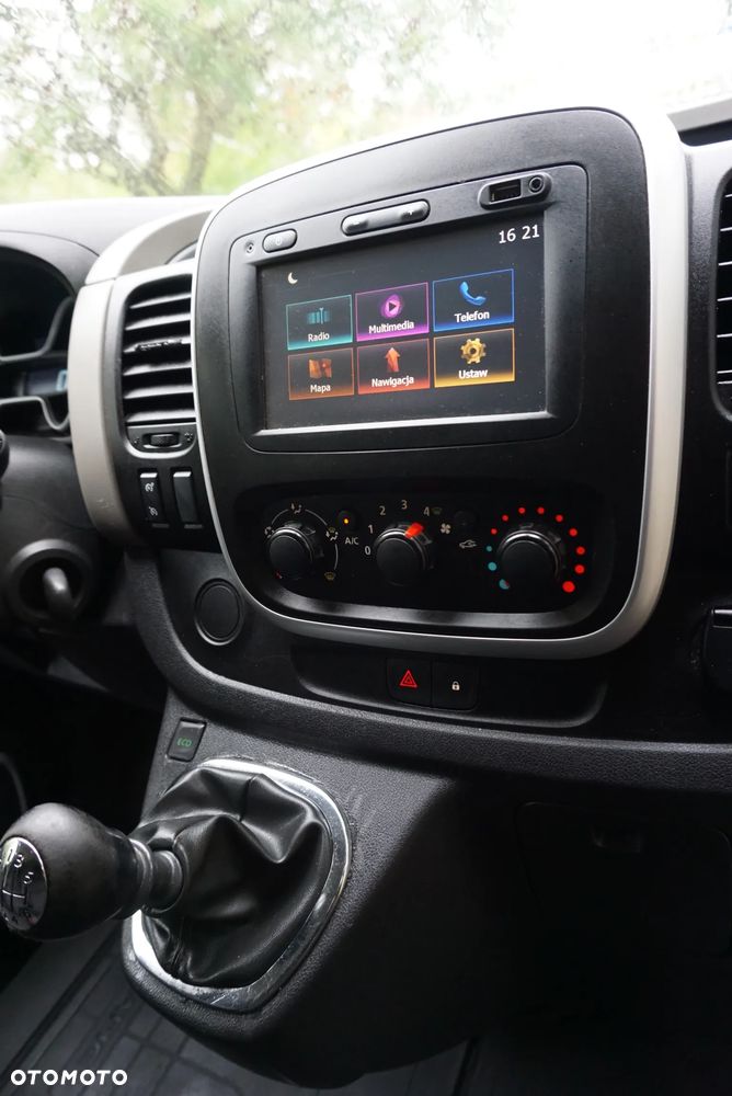 Renault TRAFIC - 25