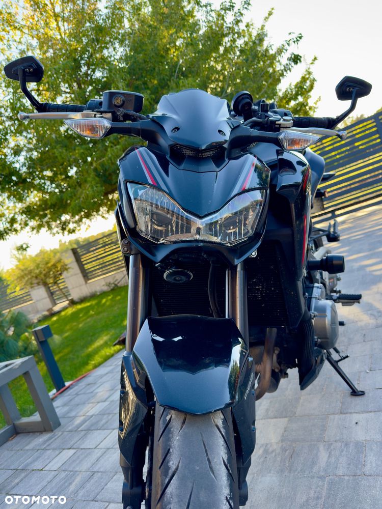 Kawasaki Z 900 - 13