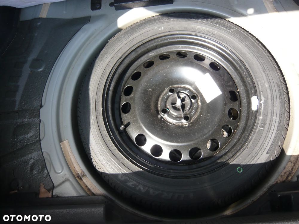 Opel Astra 1.6 Sport Easytronic - 19