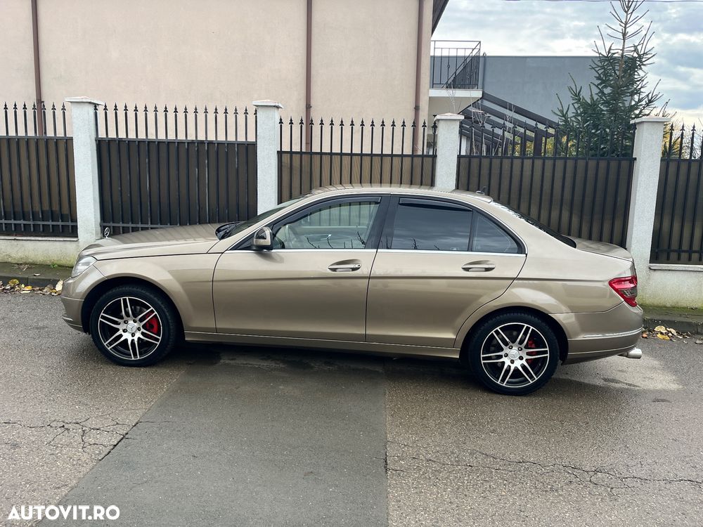 Mercedes-Benz C - 3