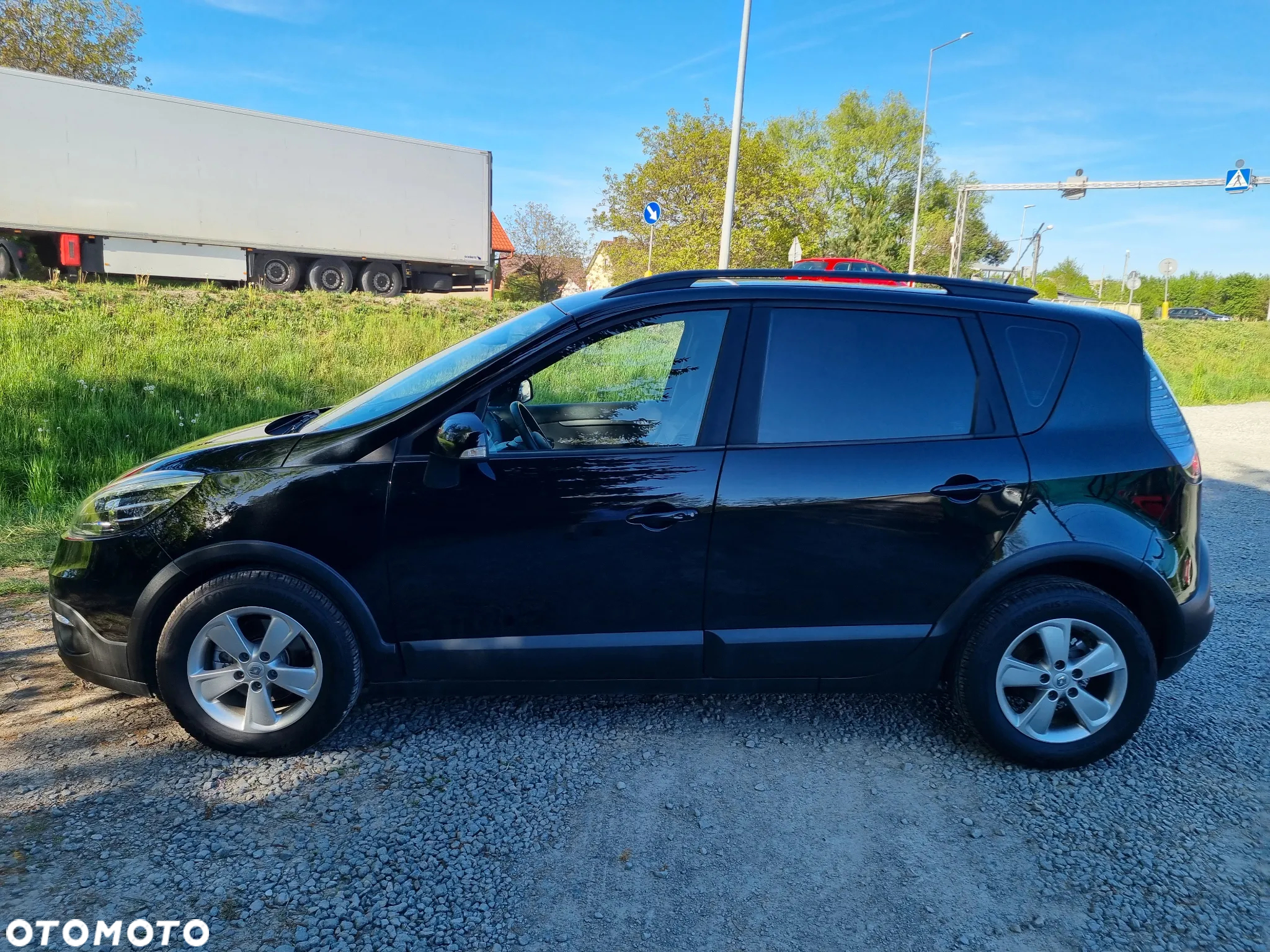 Renault Scenic ENERGY TCe 115 S&S Xmod Paris - 4