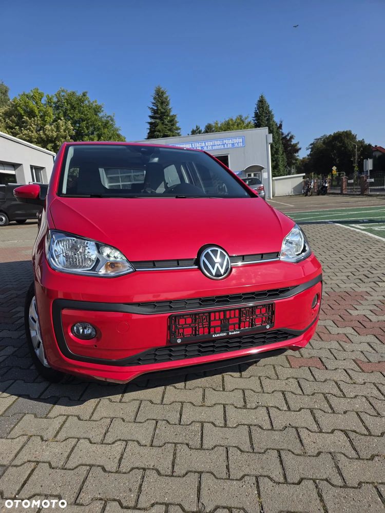 Volkswagen up! Active - 10