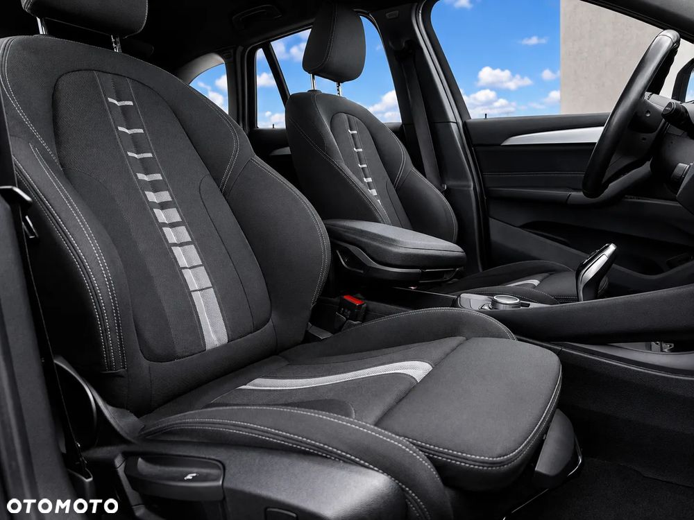 BMW X1 sDrive20i GPF M Sport - 13