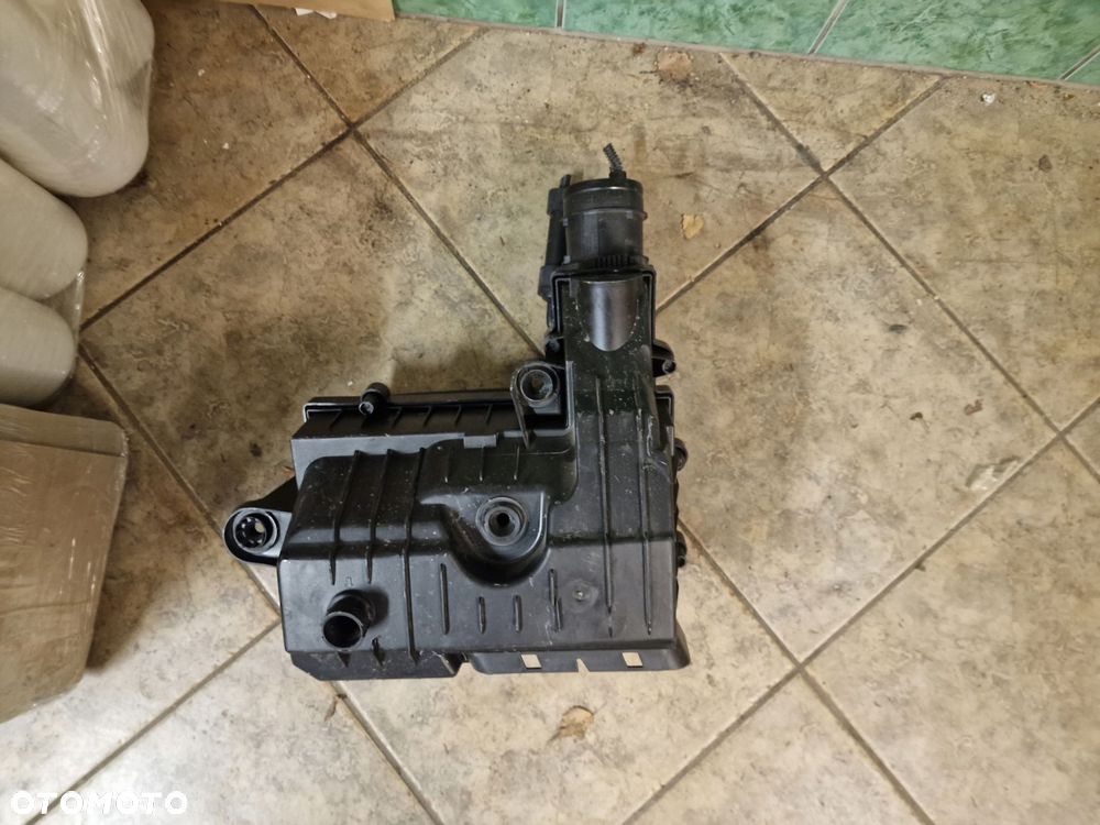 obudowa filtra powietrza volkswagen 5q0129607s - 4