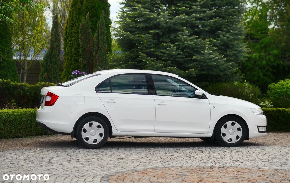 Skoda RAPID 1.2 TSI Elegance - 17
