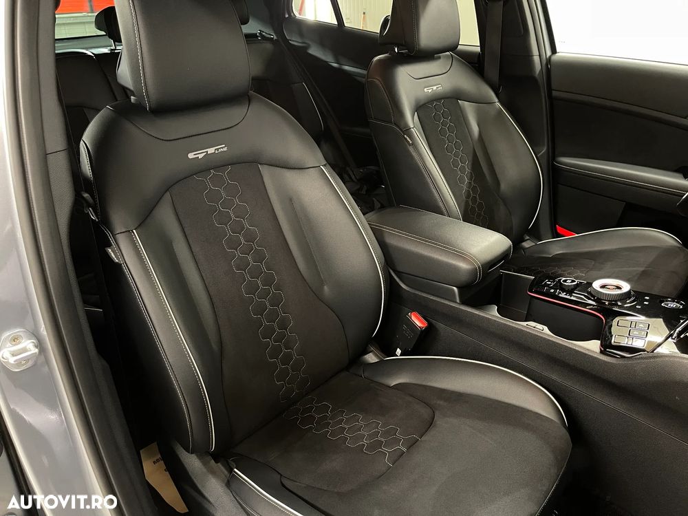 Kia Sportage 1.6 DSL MHEV 7DCT HP 4x2 GT Line - 9