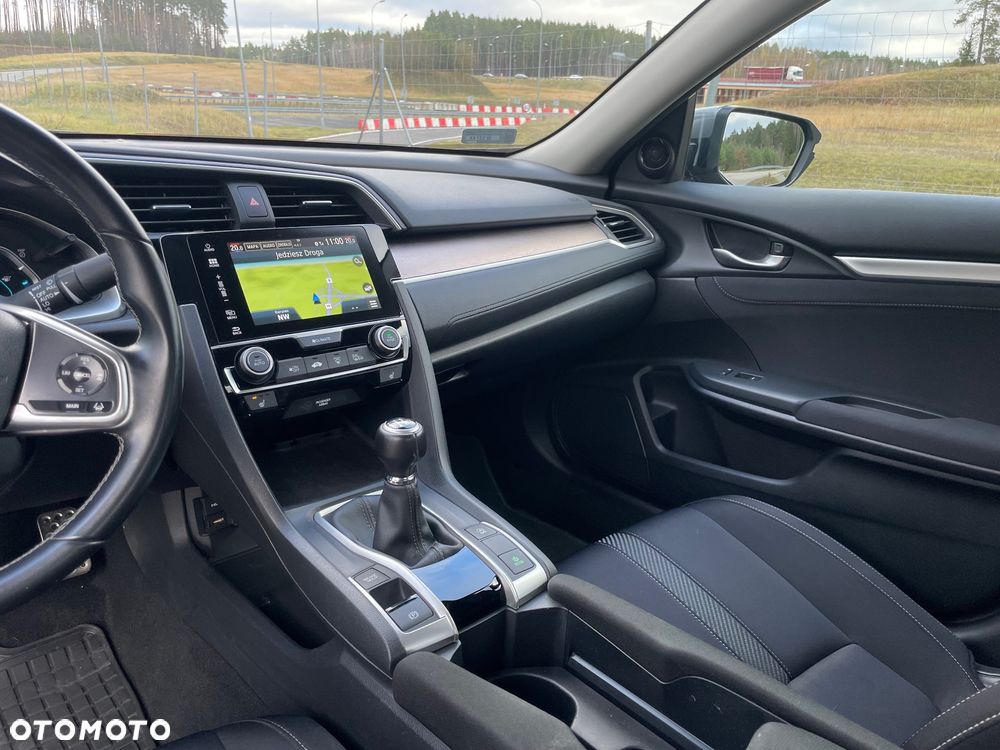 Honda Civic 1.5 T Elegance - 17