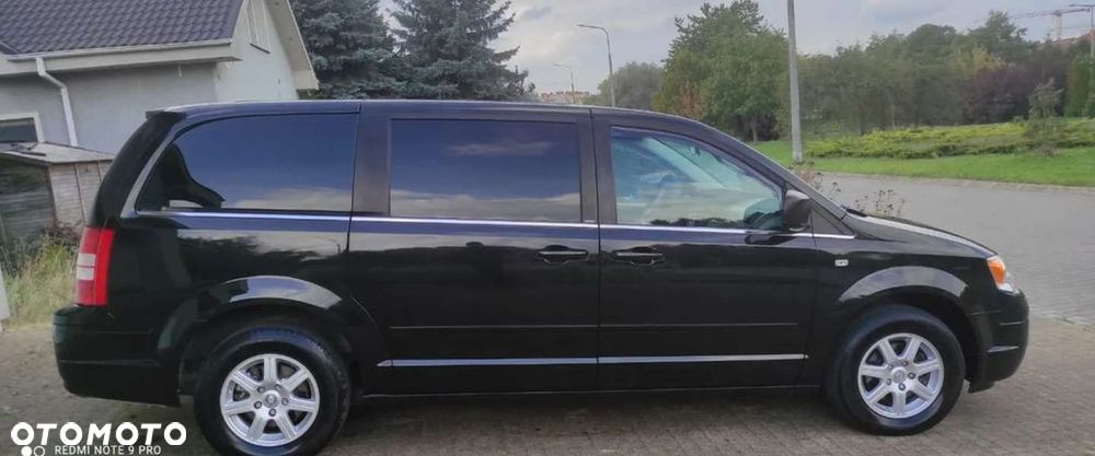 Chrysler Grand Voyager - 17