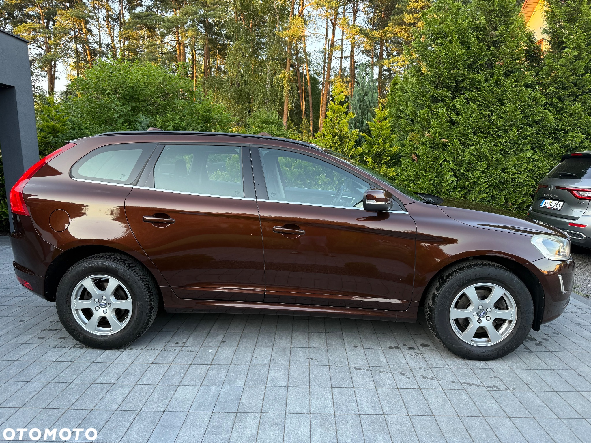 Volvo XC 60 D4 Momentum - 4