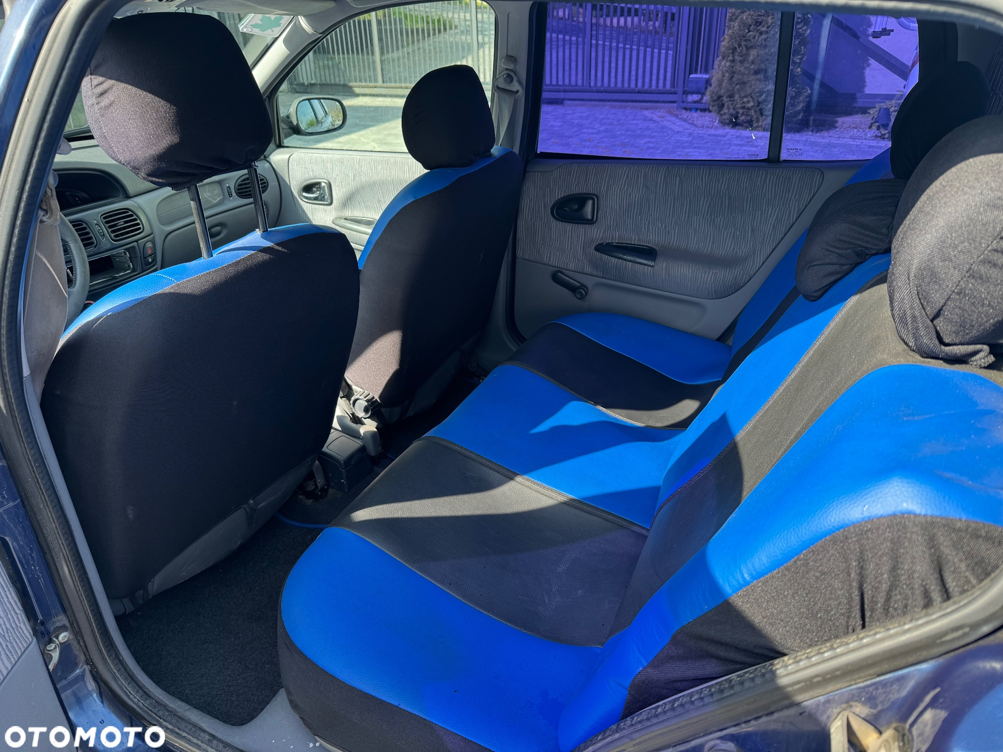Renault Megane 1.4 RT 16V - 12