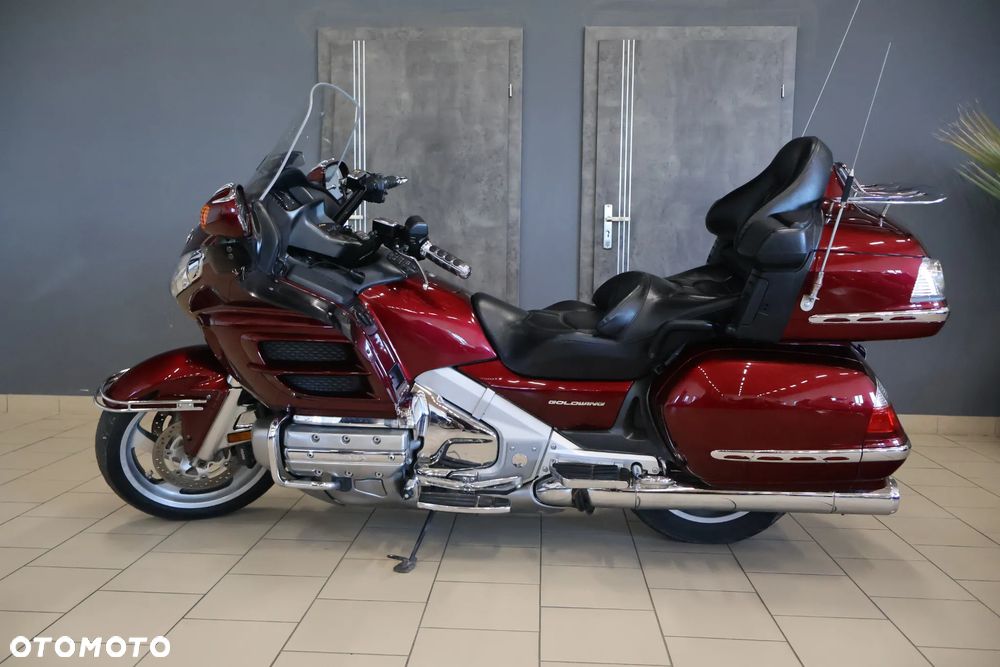 Honda GL - 6