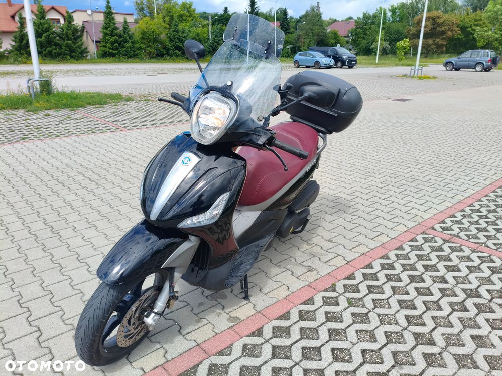 Piaggio Beverly - 24