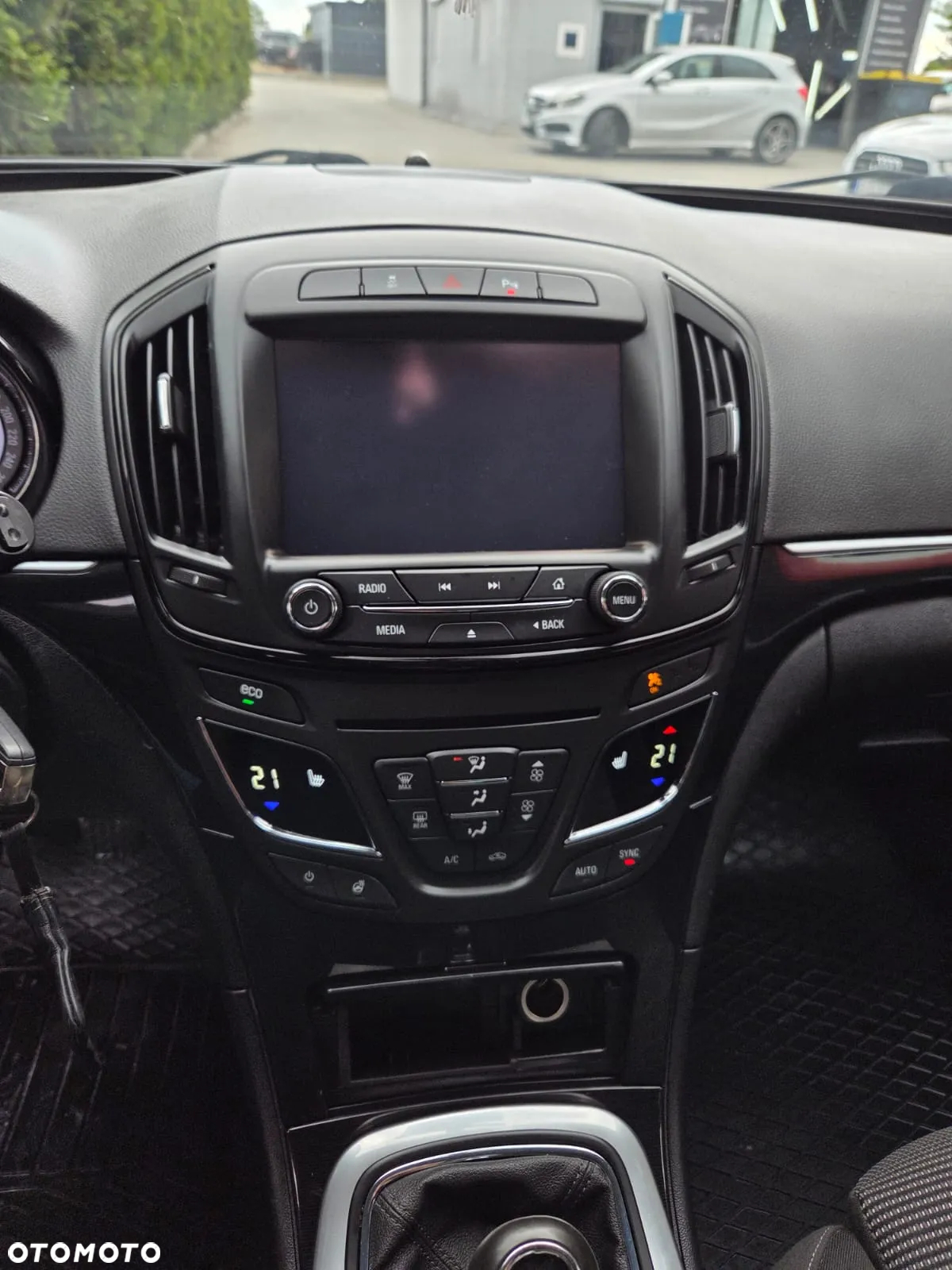 Opel Insignia - 23
