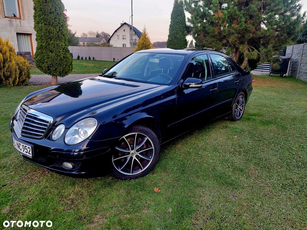 Mercedes-Benz Klasa E 200 CDI Classic - 2