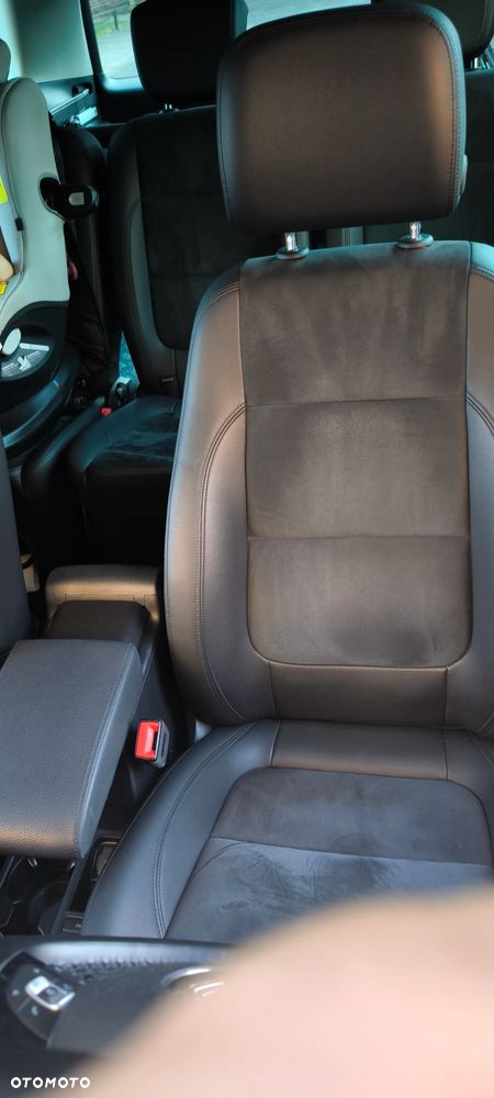Volkswagen Sharan 2.0 TDI 4Mot Highline DSG - 3